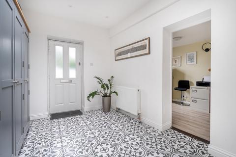 4 bedroom end of terrace house for sale, The Common, Flackwell Heath, High Wycombe, Buckinghamshire, HP10