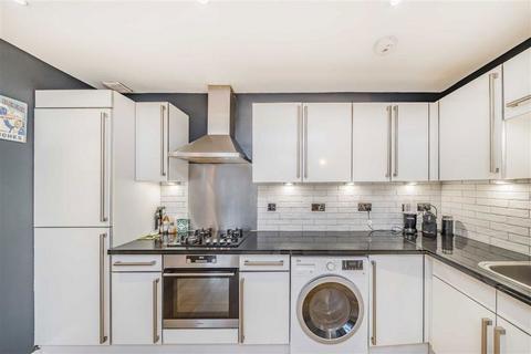 2 bedroom flat for sale, Brixton Road, London SW9