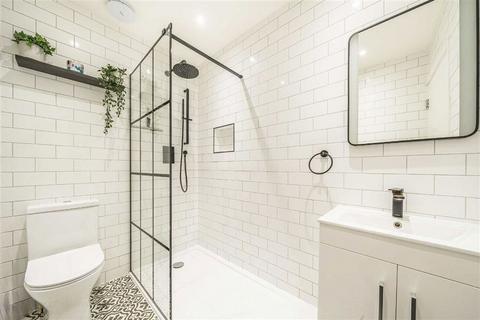 2 bedroom flat for sale, Brixton Road, London SW9