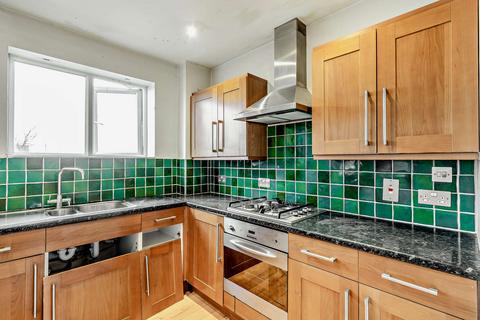 1 bedroom flat for sale, Spinney, Slough SL1