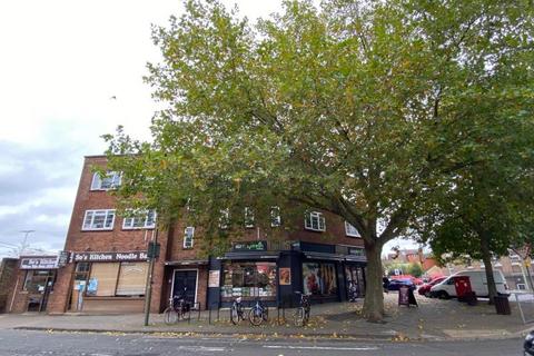 1 bedroom apartment to rent, Alexander House, Woking GU22