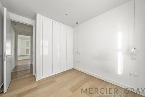 3 bedroom flat to rent, Regents Park Road, London NW1