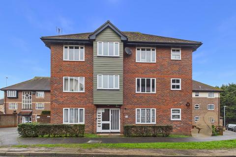Nicholsons Grove, Colchester