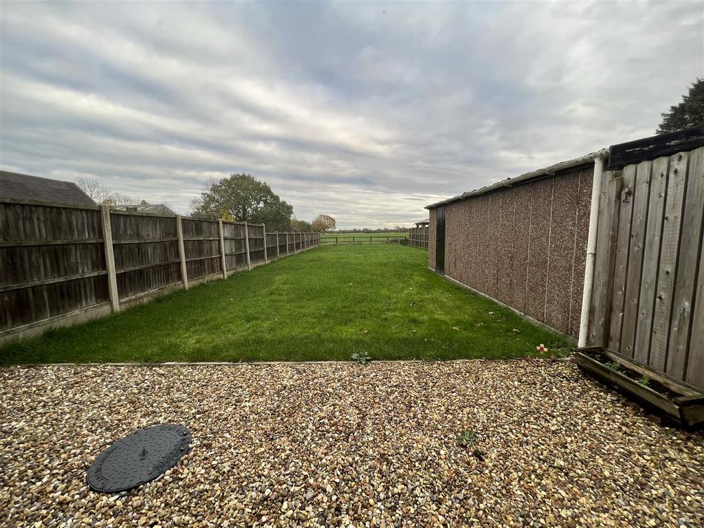 Pebbled garden.jpg