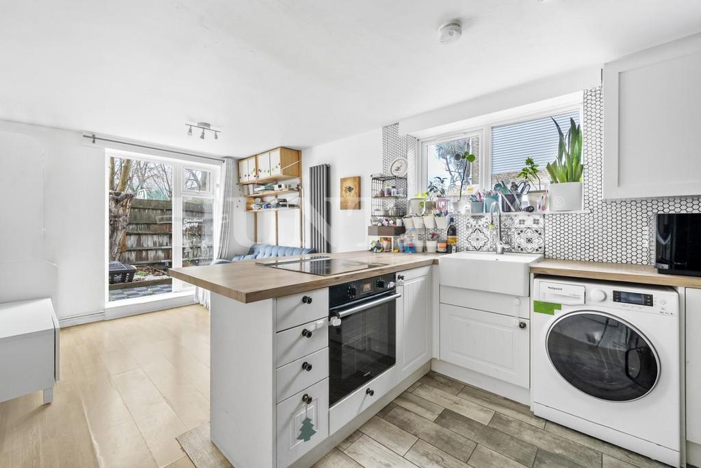 Kitchen/Lounge