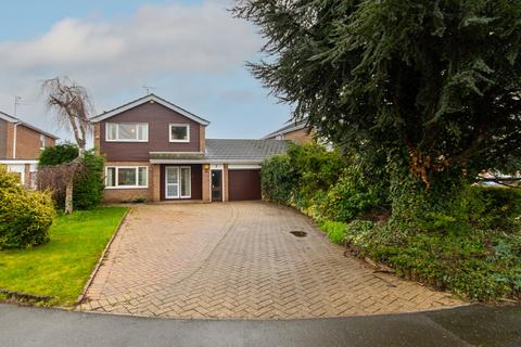 4 bedroom detached house for sale, Chatsworth Place, Peterborough, PE3