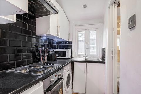 undefined, Mirabel Road, Fulham SW6