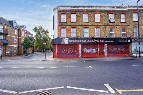 undefined, London SE25