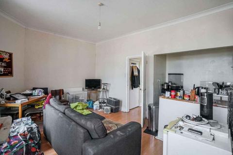undefined, London SE25