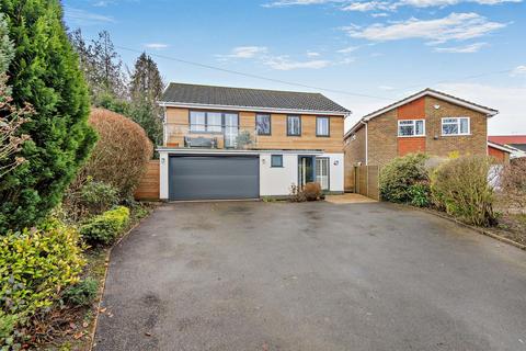 4 bedroom detached house for sale, Heathfield Road, Penenden Heath, Maidstone