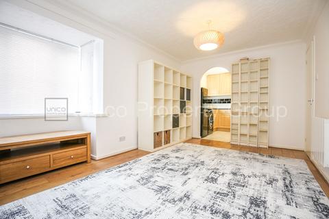 1 bedroom flat to rent, 2 Rossetti Road, London SE16