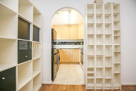 1 bedroom flat to rent, 2 Rossetti Road, London SE16