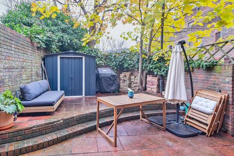 2 bedroom flat to rent,  Liverpool Road, London N7
