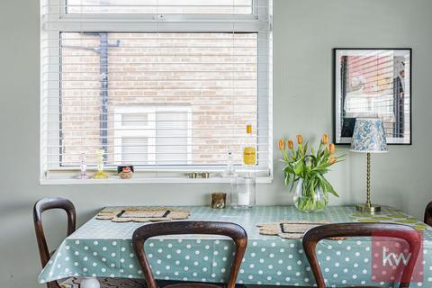 3 bedroom maisonette for sale, Broom Hill, Cookham, Maidenhead, SL6