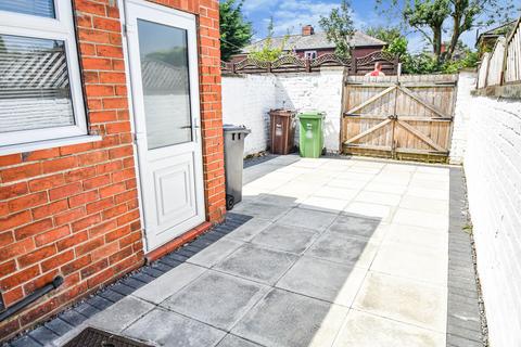 2 bedroom terraced house for sale, Dumers Lane, Radcliffe, M26