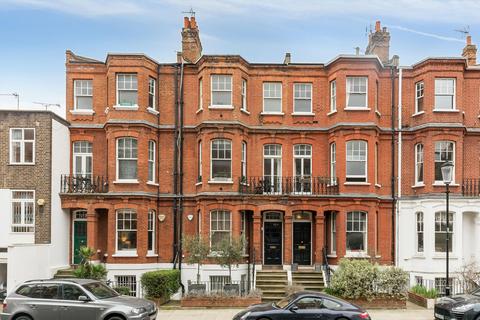 3 bedroom flat to rent, Callow Street, London SW3