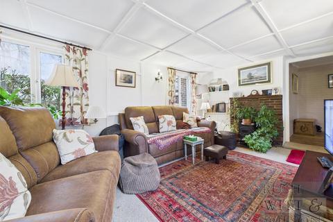 4 bedroom detached house for sale, The Stream, Catsfield