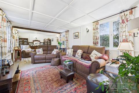 4 bedroom detached house for sale, The Stream, Catsfield