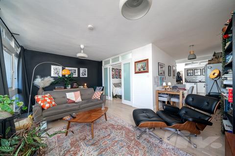 1 bedroom apartment for sale, Finchley Road, London NW3