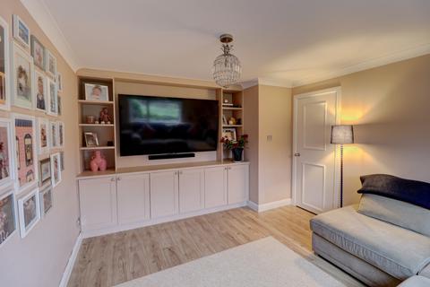 3 bedroom terraced house for sale, Copners Drive, High Wycombe HP15