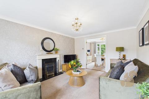 4 bedroom detached house for sale, Barbour Gardens, Colchester