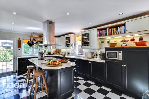 3 bedroom bungalow for sale, New Lane, Feering