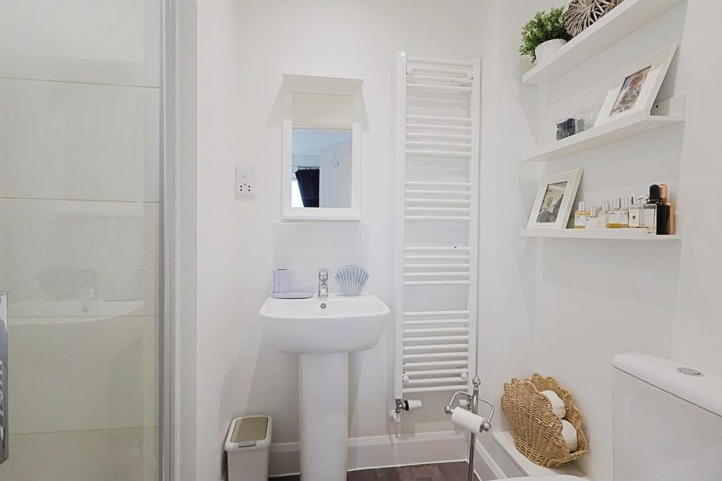 Ensuite