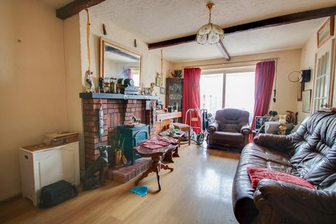 undefined, SHOLING! NO FORWARD CHAIN! IMPRESSIVE PLOT! LOTS OF POTENTIAL!