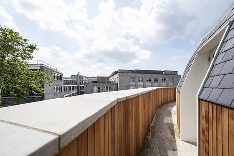1 bedroom flat to rent, Mare Street, Hackney, London, E8