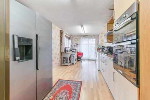 undefined, Worcester Park, Worcester Park, KT4