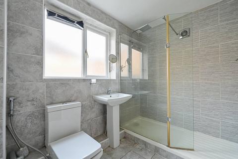 2 bedroom flat to rent, Ronnie Lane, Manor Park, London, E12