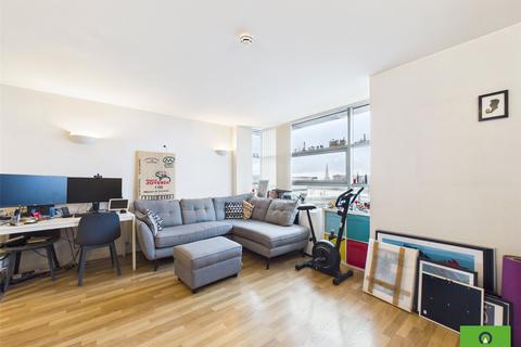 undefined, Mercury Gardens, Romford RM1