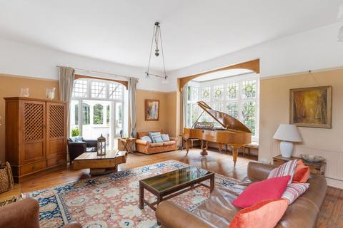 5 bedroom detached house for sale, London W4
