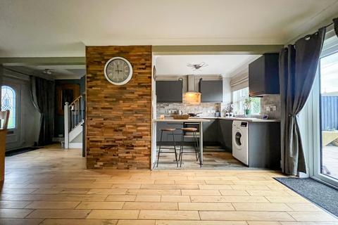 3 bedroom end of terrace house for sale, Arlingham Way, Patchway, Bristol, BS34