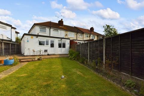 3 bedroom end of terrace house for sale, Primrose Close, Harrow, HA2