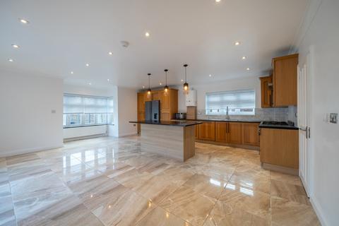 undefined, Willow Crescent East, Denham, Uxbridge
