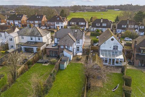 undefined, Amersham Road, Hazlemere HP15