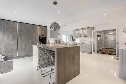 undefined, The Drive, Welwyn, Hertfordshire, AL6