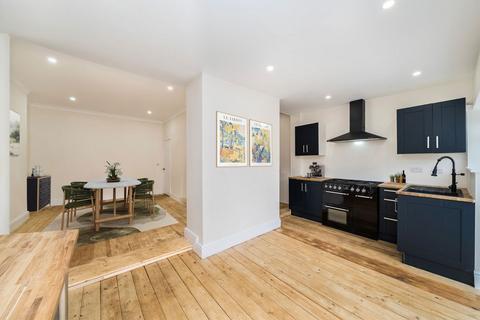 4 bedroom house to rent, Cranston Road, London SE23