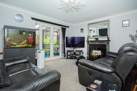 undefined, Fernmoor Drive, Irthlingborough NN9