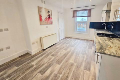 undefined, Flat 3, 66 Blackboy Road