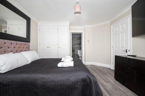 undefined, Editha Mansions, Edith Grove SW10