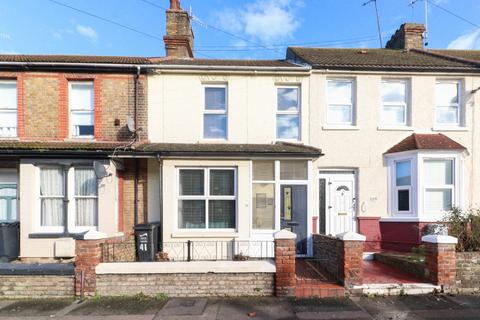 3 bedroom terraced house for sale, Hastings Avenue, Margate, Kent, CT9