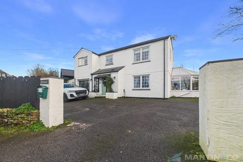 4 bedroom detached house for sale, Penhallow