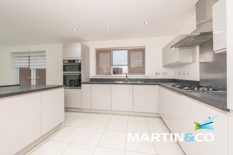 4 bedroom detached house for sale, Burkwood Drive, West Yorkshire WF1