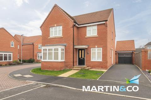 4 bedroom detached house for sale, Burkwood Drive, West Yorkshire WF1