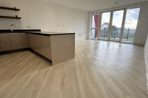 2 bedroom flat for sale, GARRISON HEIGHTS, MILLBROOK PARK, NW7