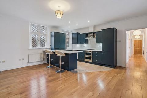 2 bedroom flat for sale, Whielden Street, Amersham HP7