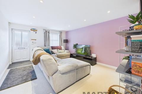3 bedroom end of terrace house to rent, Copnor Mews, Portsmouth