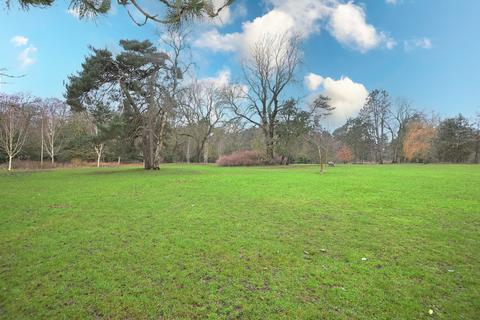 undefined, Harlow Moor Drive, Harrogate